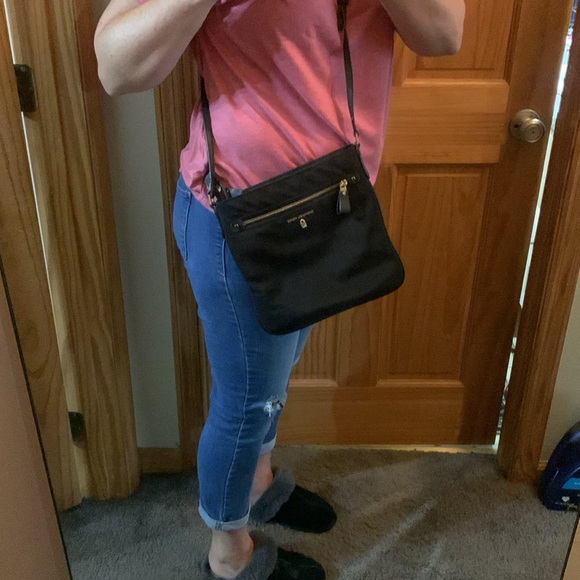 Michael Kors crossbody - Picture 9 of 9